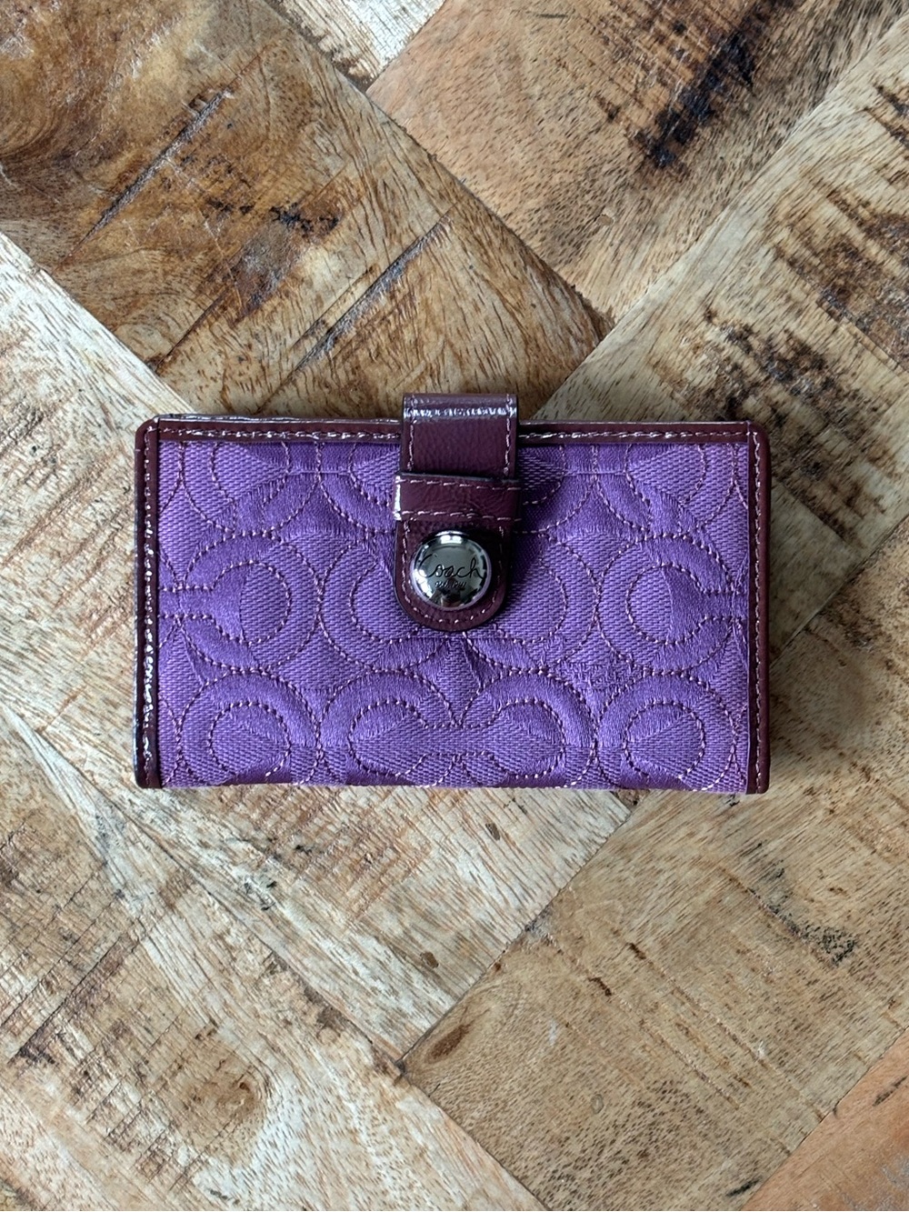 💜COACH Gramercy Op Art Wallet💜